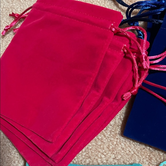 Kurt Geiger(15)  Colorful Velvet Pouches ALL NEW - Picture 9 of 9